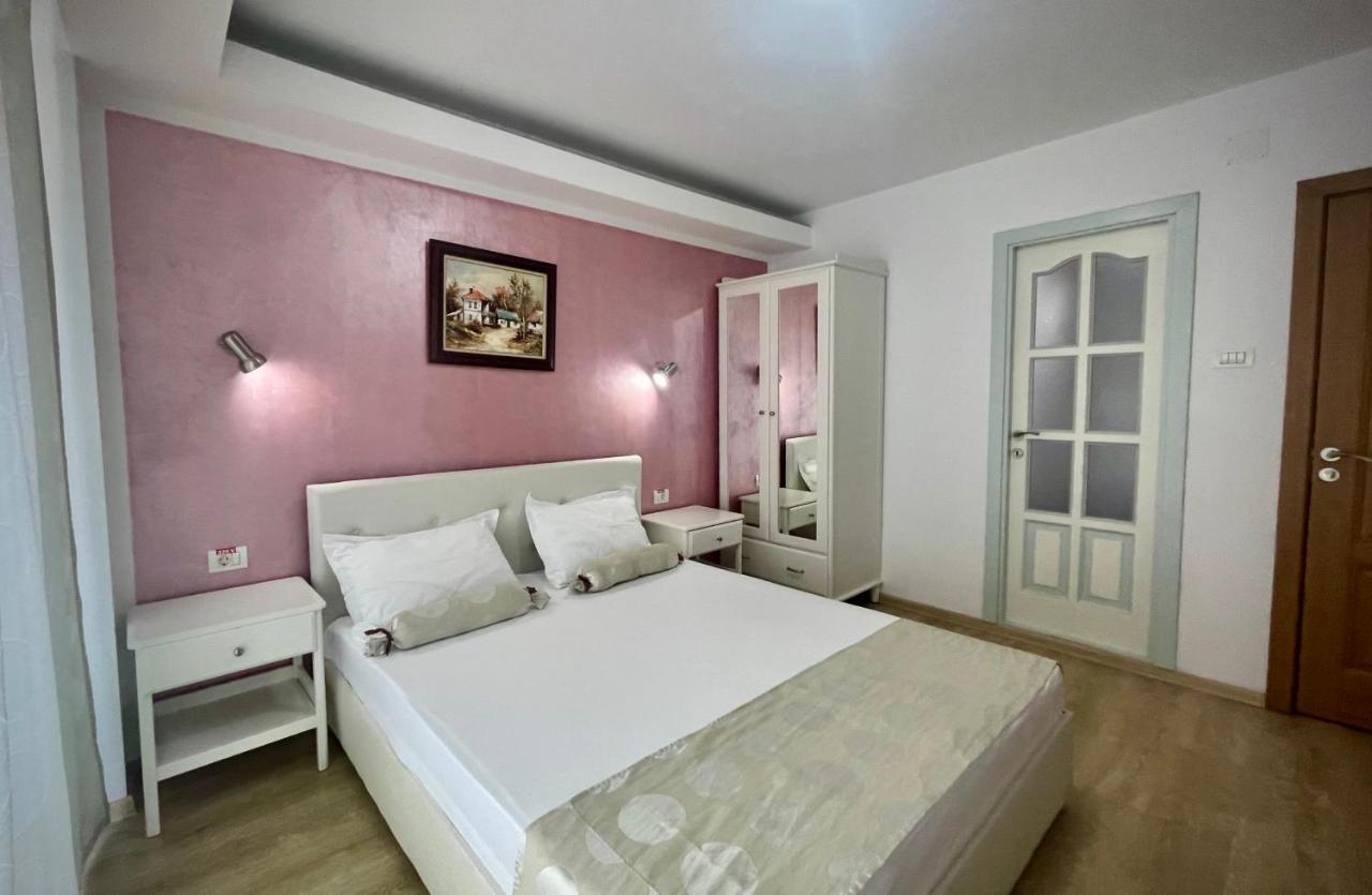Vamabel House Bed & Breakfast Vama Veche Exterior photo