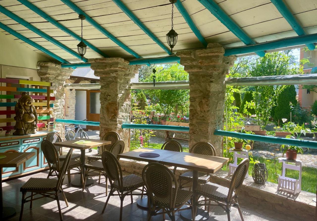 Vamabel House Bed & Breakfast Vama Veche Exterior photo
