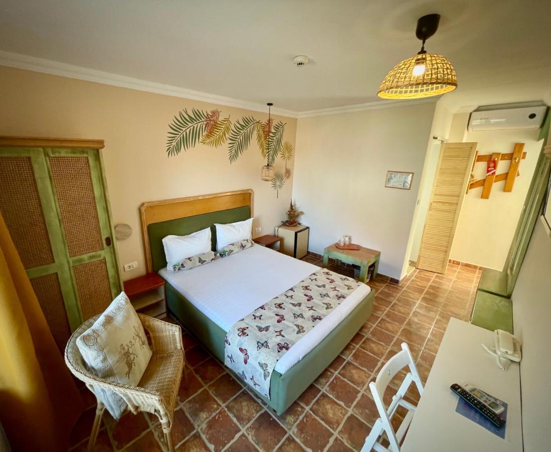 Vamabel House Bed & Breakfast Vama Veche Exterior photo