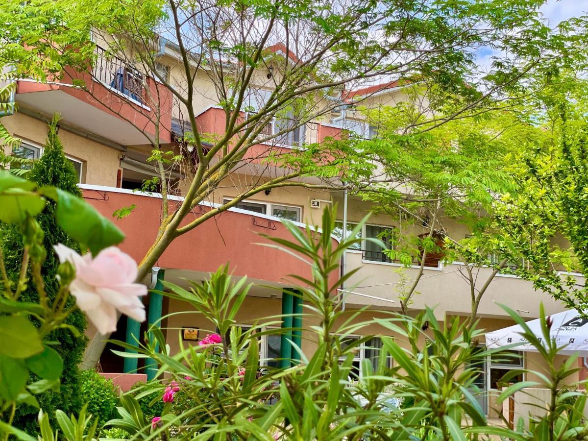 Vamabel House Bed & Breakfast Vama Veche Exterior photo